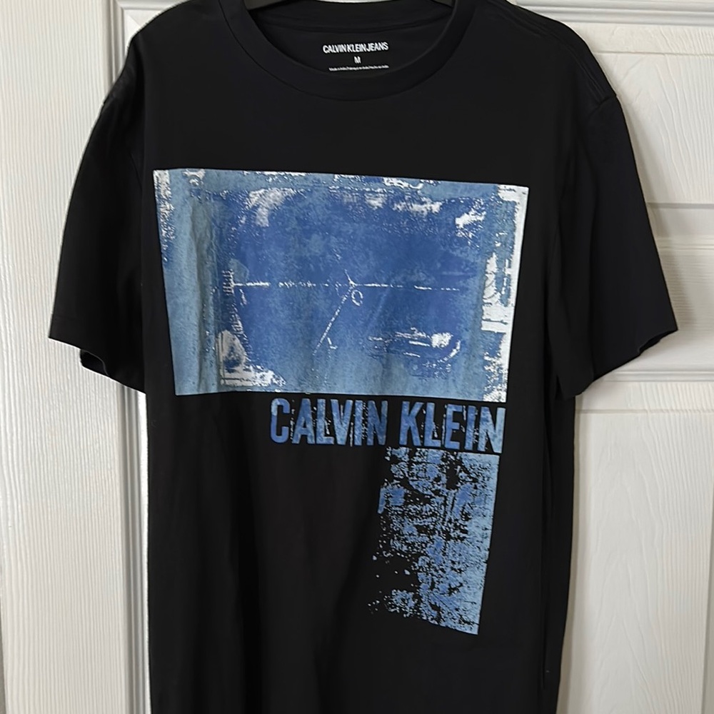 Calvin Klein Black and Blue Short Sleeve Tee